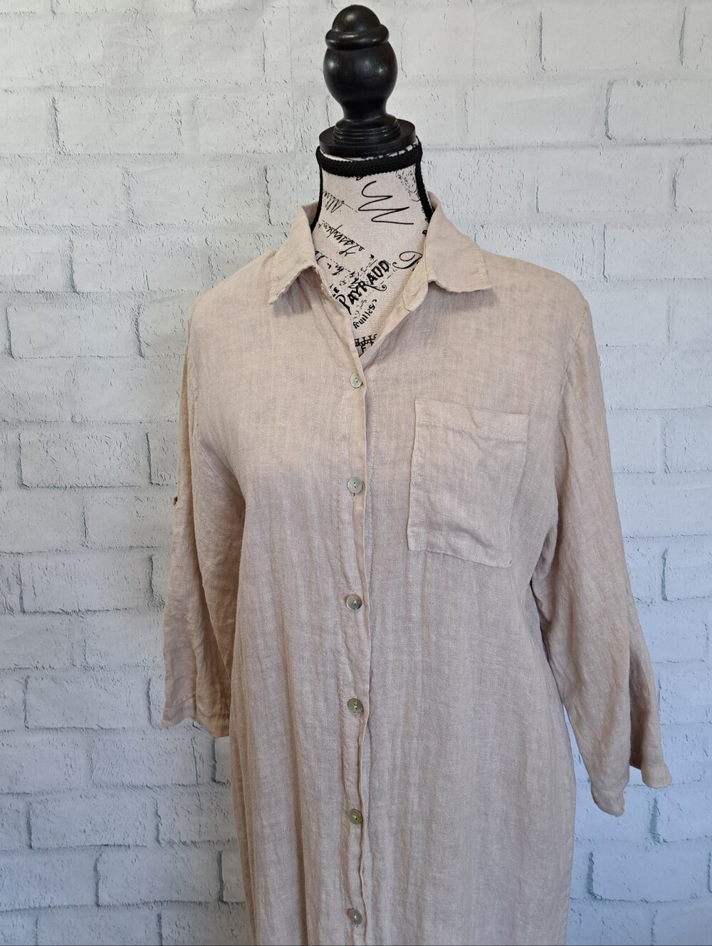 Italian Linen Dress - Picture 2 of 9